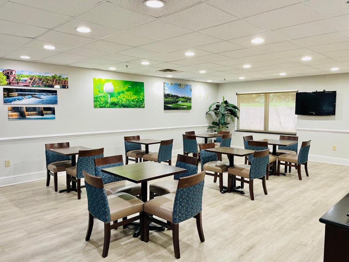 Comfort Inn & Suites Augusta Fort Eisenhower Area Zewnętrze zdjęcie