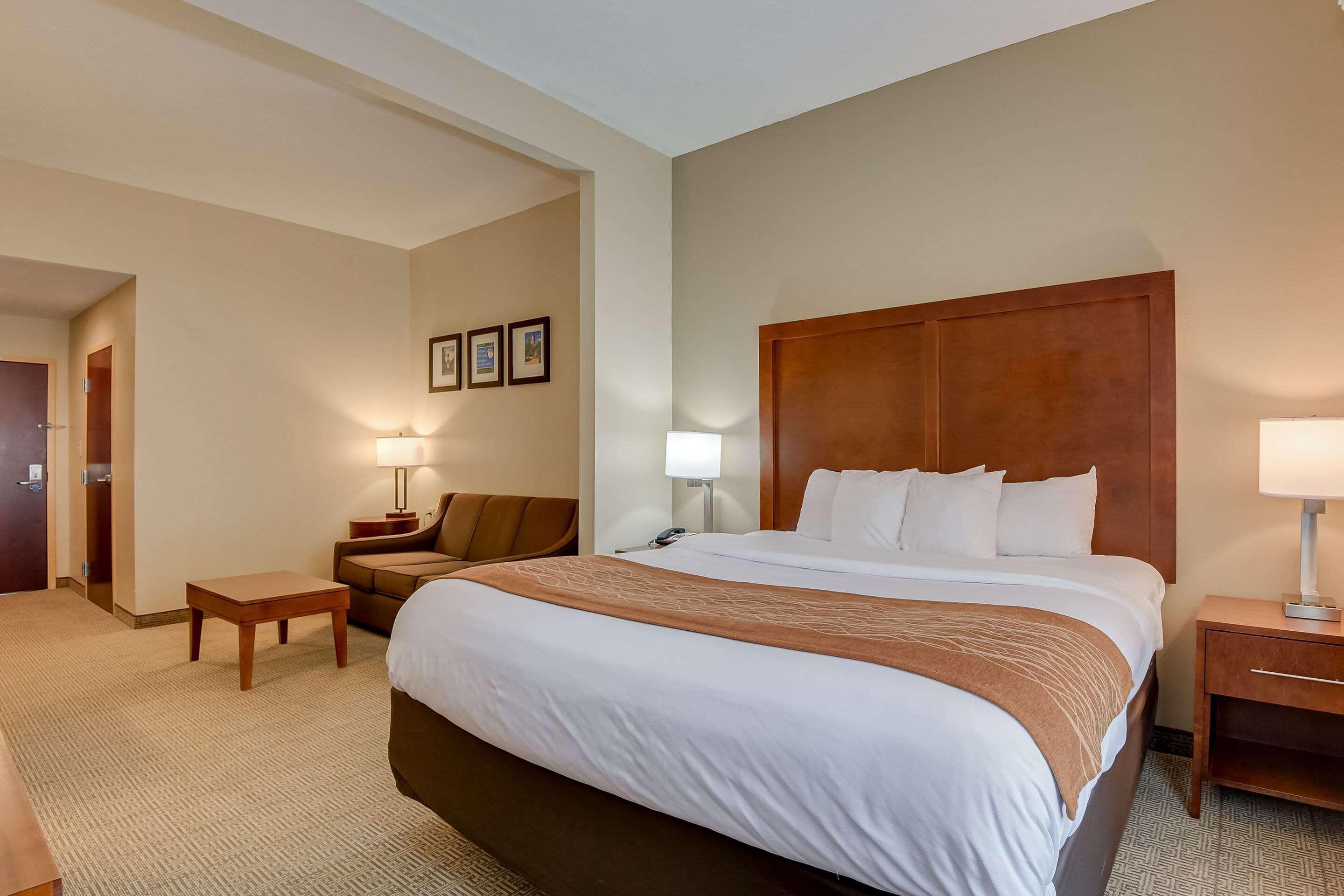 Comfort Inn & Suites Augusta Fort Eisenhower Area Zewnętrze zdjęcie