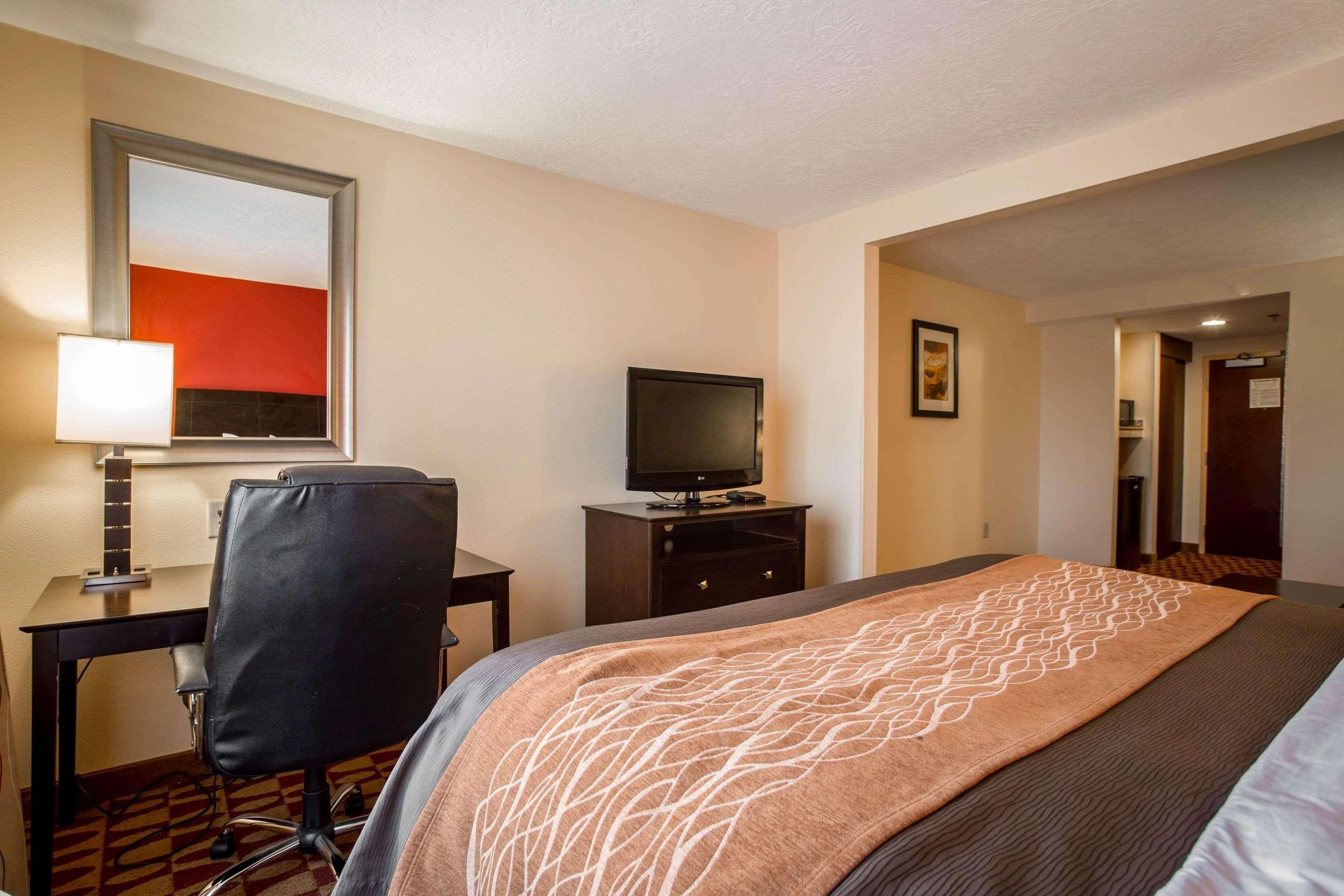 Comfort Inn & Suites Augusta Fort Eisenhower Area Zewnętrze zdjęcie