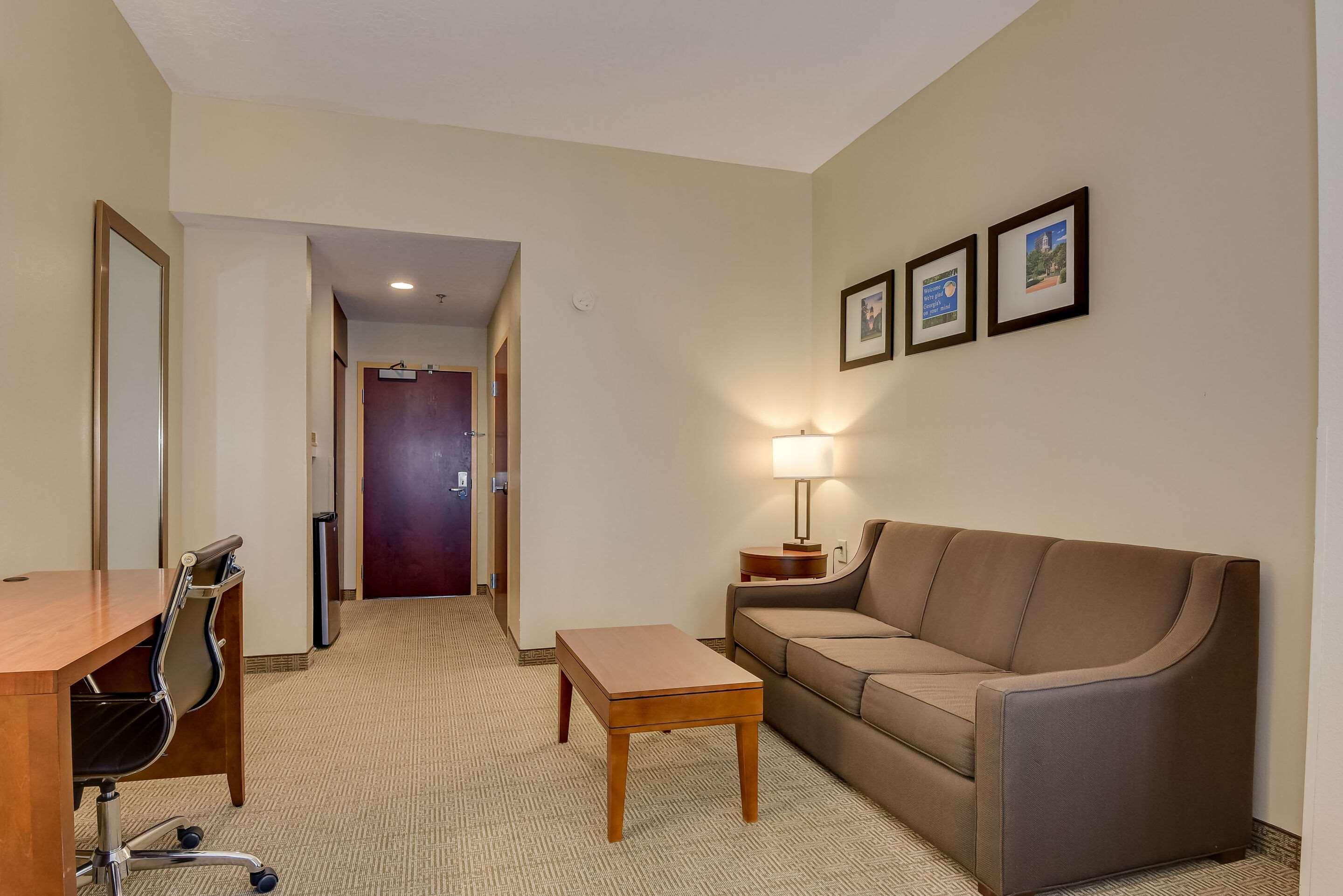 Comfort Inn & Suites Augusta Fort Eisenhower Area Zewnętrze zdjęcie