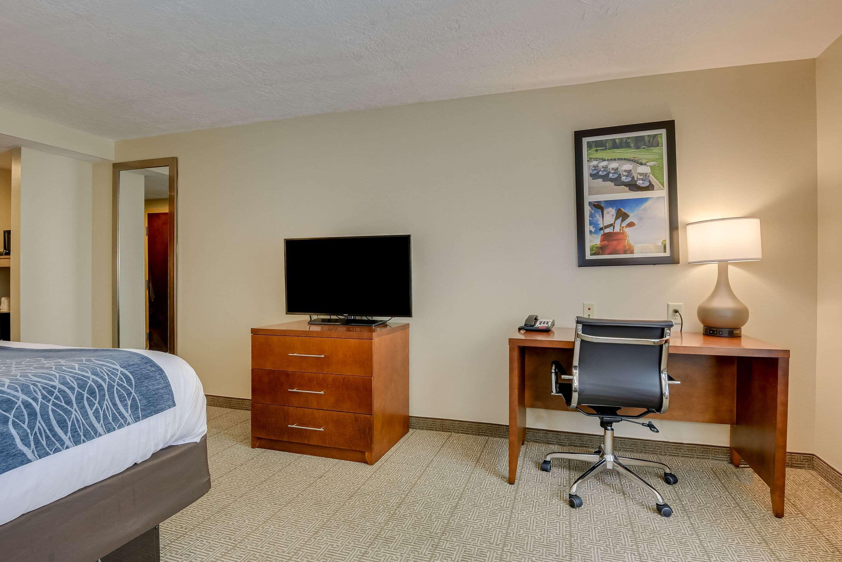 Comfort Inn & Suites Augusta Fort Eisenhower Area Zewnętrze zdjęcie