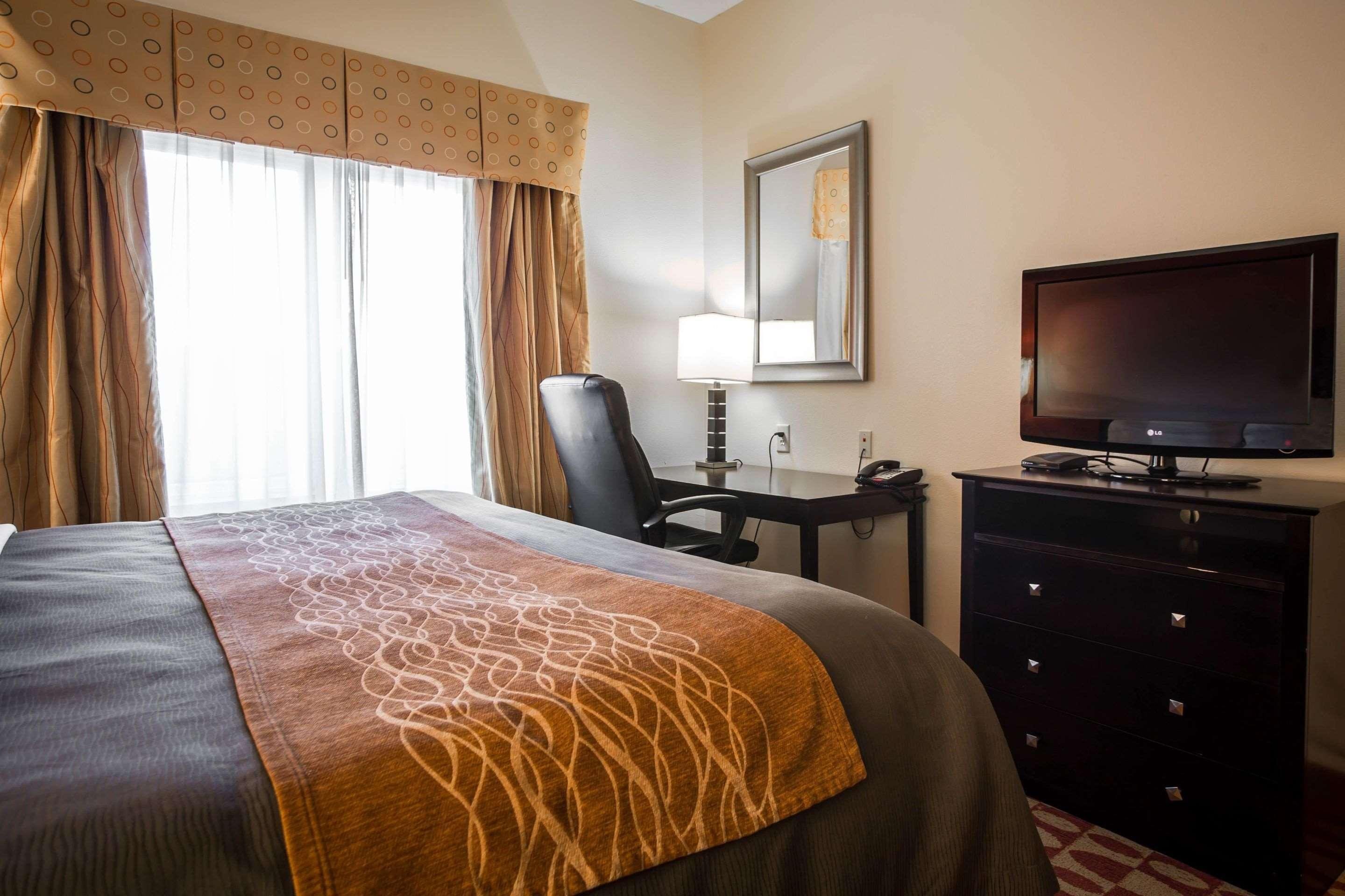 Comfort Inn & Suites Augusta Fort Eisenhower Area Zewnętrze zdjęcie