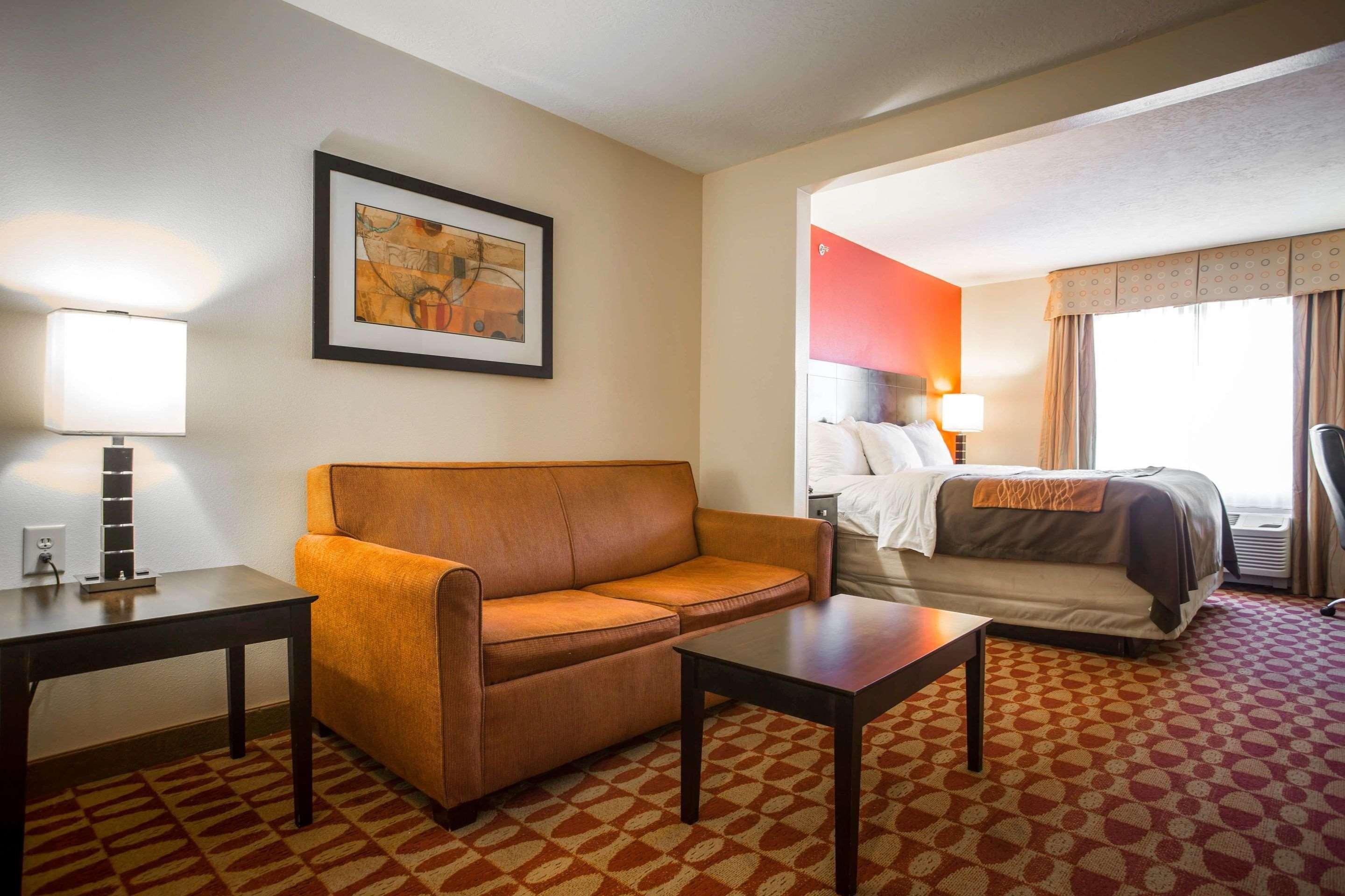 Comfort Inn & Suites Augusta Fort Eisenhower Area Zewnętrze zdjęcie